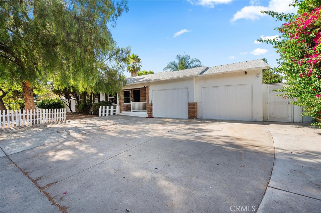 20957 Community Street, Canoga Park, CA 91304 — photo 1