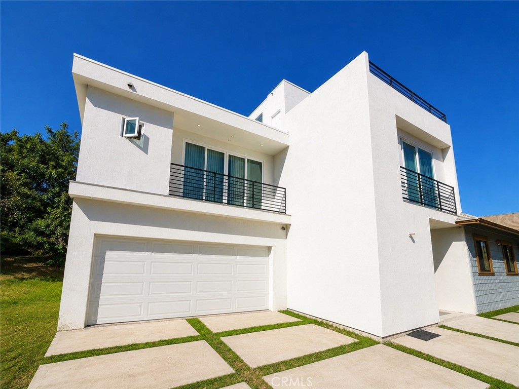 5336 Lemon Grove, Los Angeles, CA 90038 — photo 1