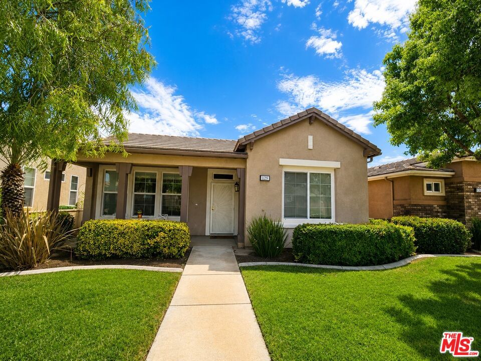 128 Paint, Beaumont, CA 92223 — photo 1