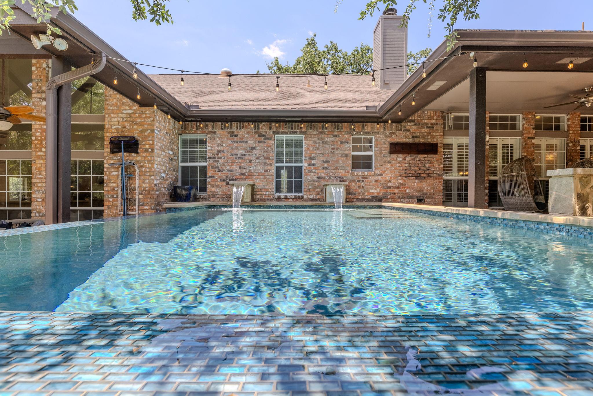 105 Bonnie Rose, Georgetown, TX 78633 — photo 1