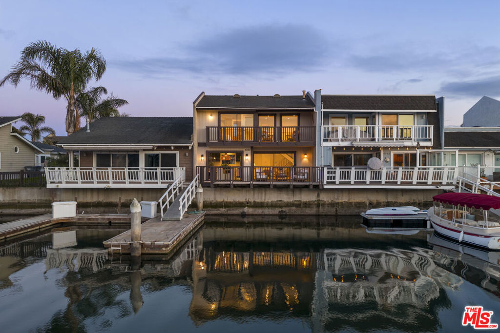 4555 Falkirk, Oxnard, CA 93035 — photo 1