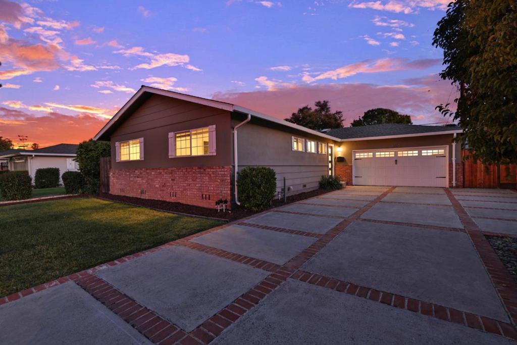 1060 Wallace Drive, San Jose, CA 95120 — photo 1