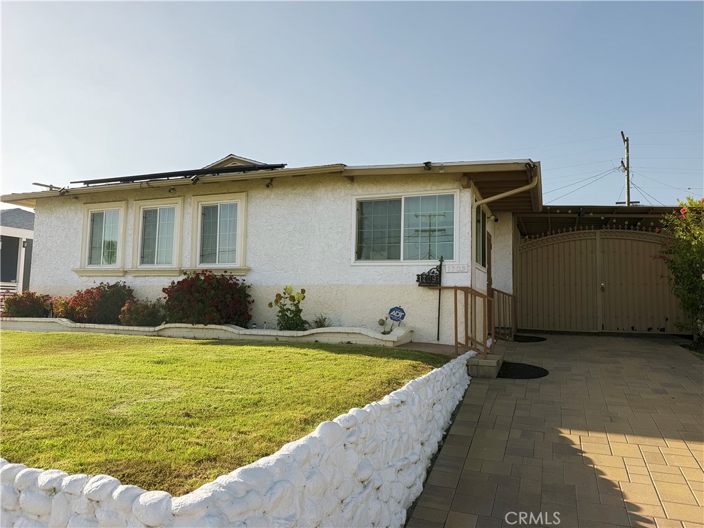 1709 W 111th, Los Angeles, CA 90047 — photo 1