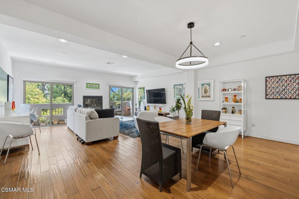 1410 N Curson Avenue 202, West Hollywood, CA 90046 — photo 1