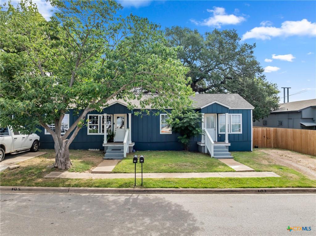 105 Rhomberg, Burnet, TX 78611 — photo 1