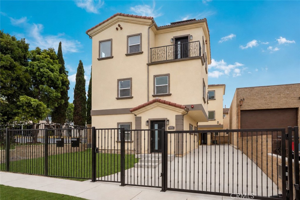 4100 Spencer, Torrance, CA 90503 — photo 1