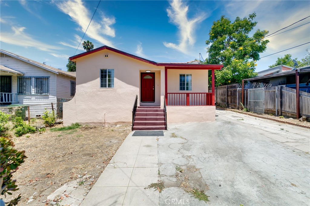 2515 Mayberry Street, Los Angeles, CA 90026 — photo 1