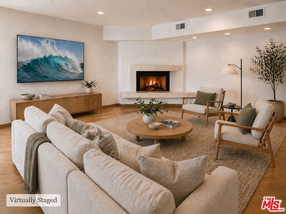 512 Brooks Avenue 6, Venice, CA 90291 — photo 1