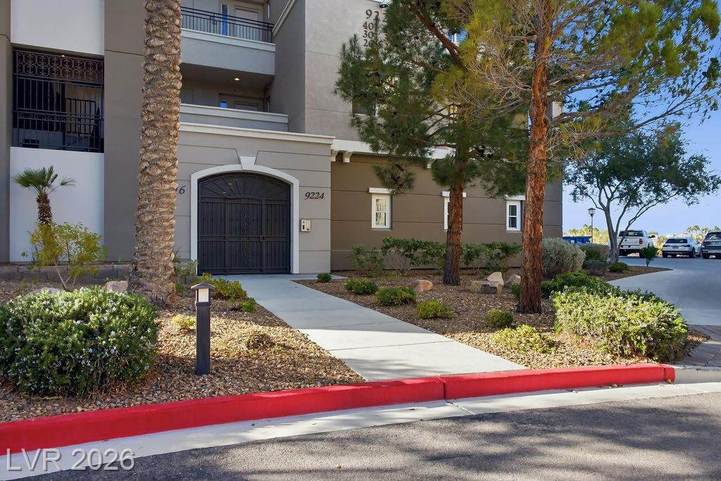 9224  Tesoras Drive, Las Vegas, NV 89144 — photo 1