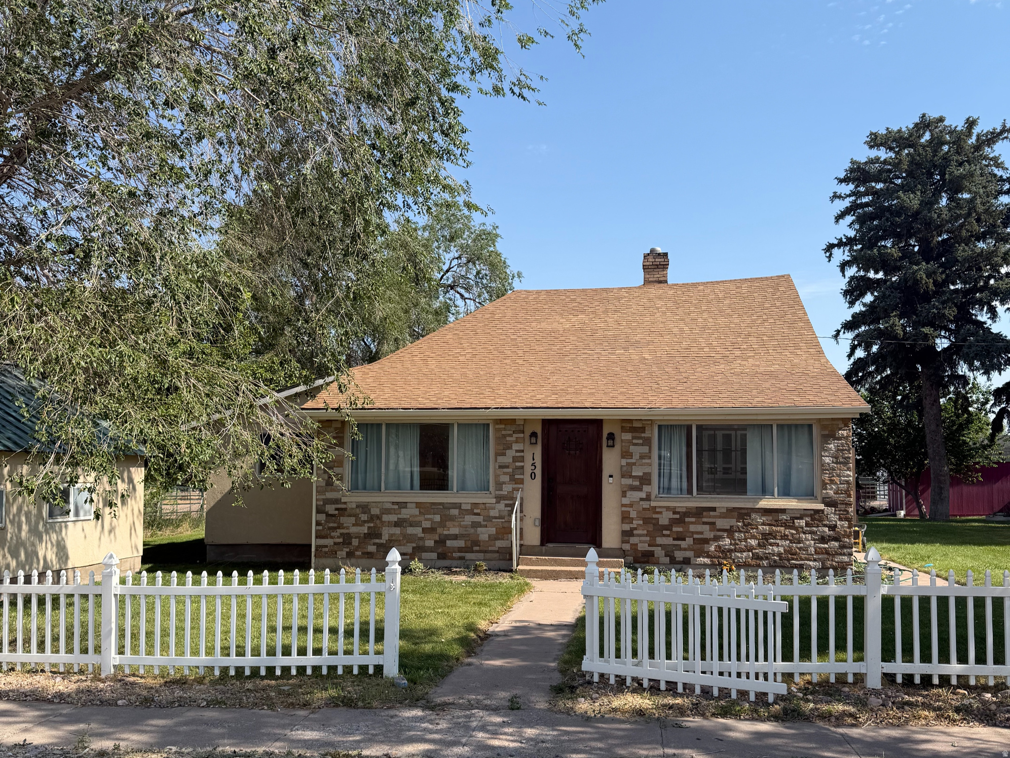 150 W 100 N ST