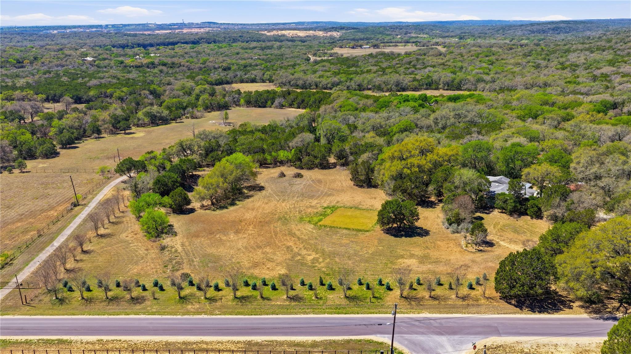 625 Mountain Laurel, New Braunfels, TX 78132 — photo 1