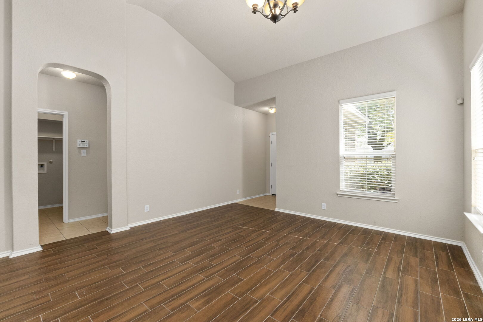 10814 MUSTANG OAK DR, ,  78254 — photo 1