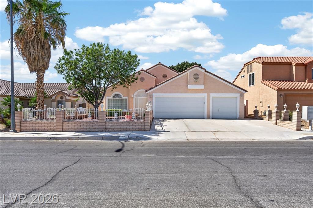 3519 West Red Coach Avenue, North Las Vegas, NV 89031 — photo 1