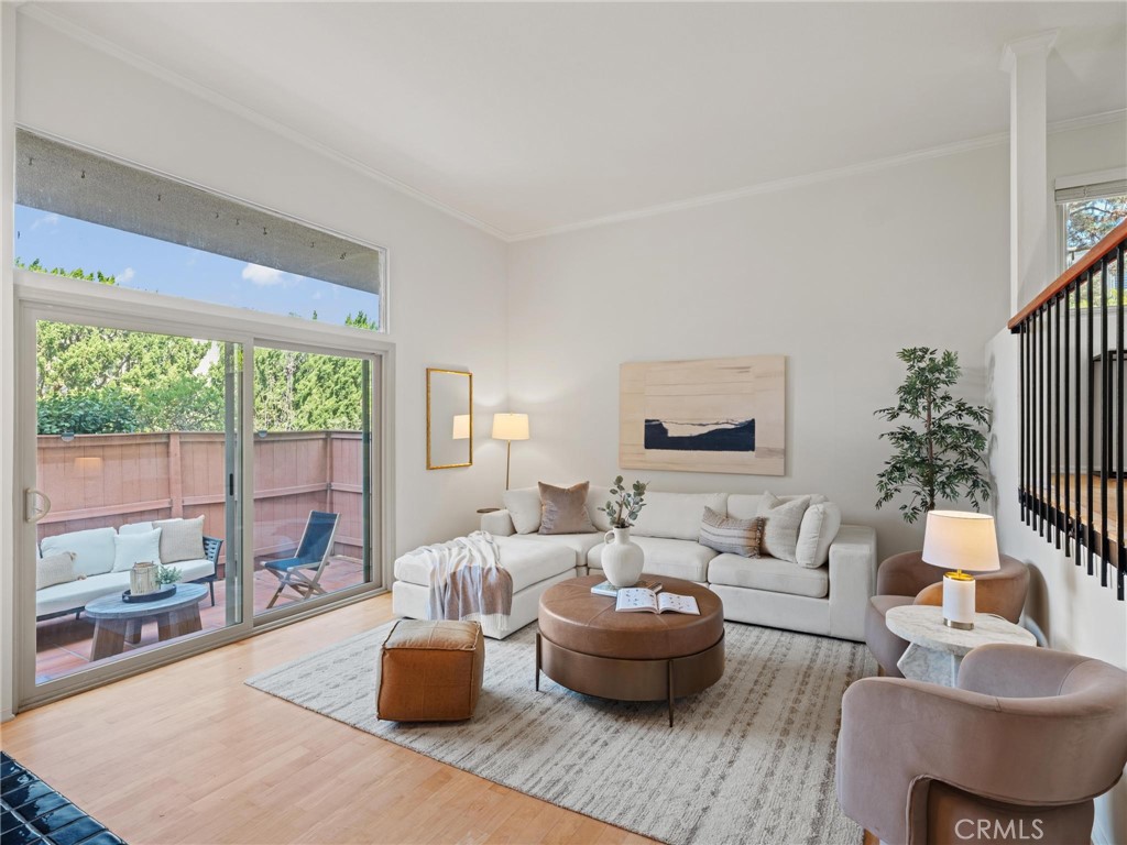 11260 Overland Avenue 19A, Culver City, CA 90230 — photo 1
