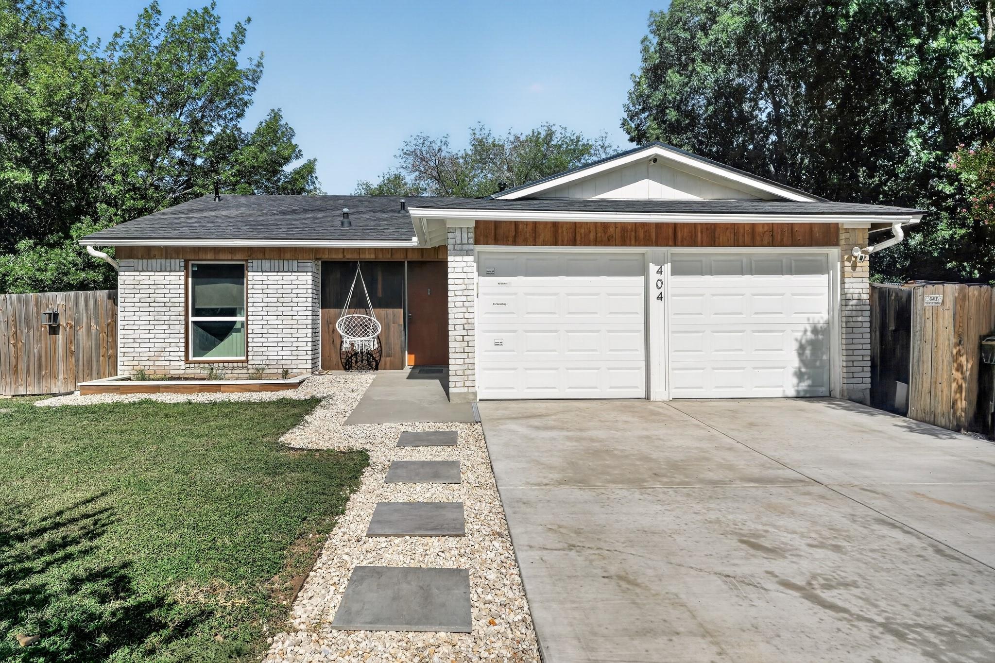 404 Las Cruces, Buda, TX 78610 — photo 1