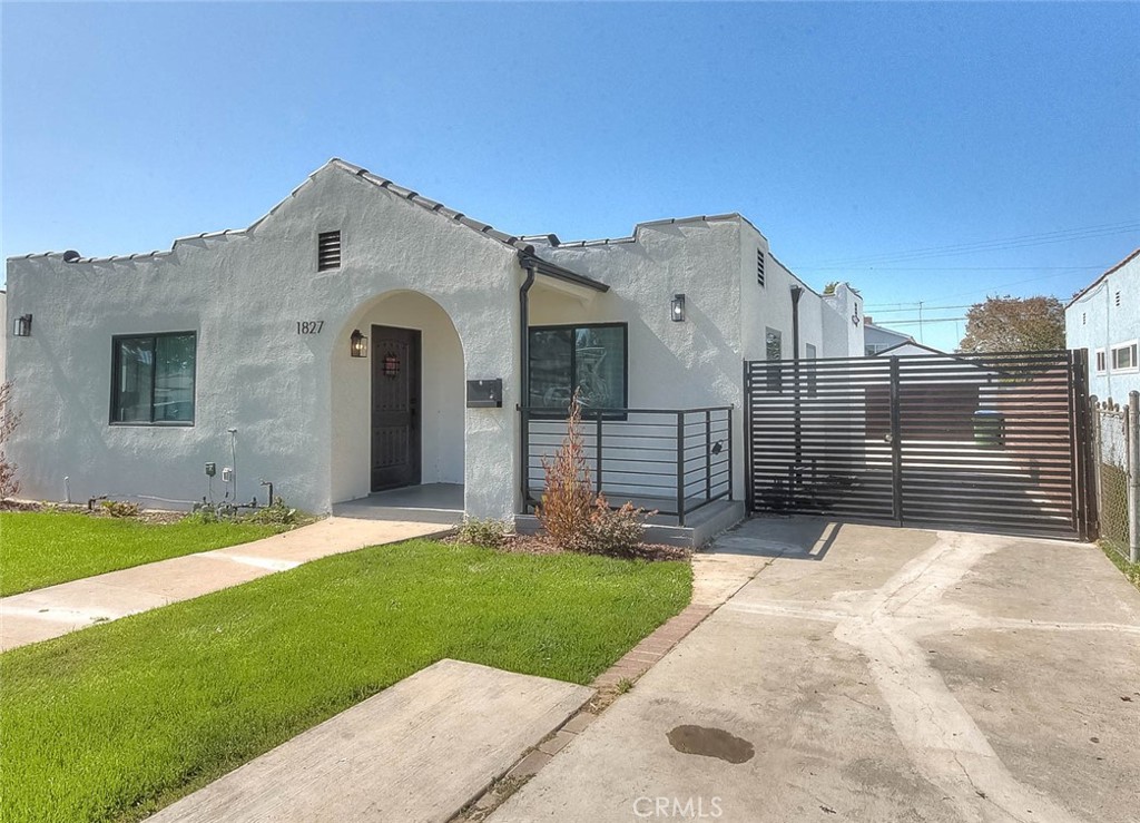 1827 W 76th, Los Angeles, CA 90047 — photo 1