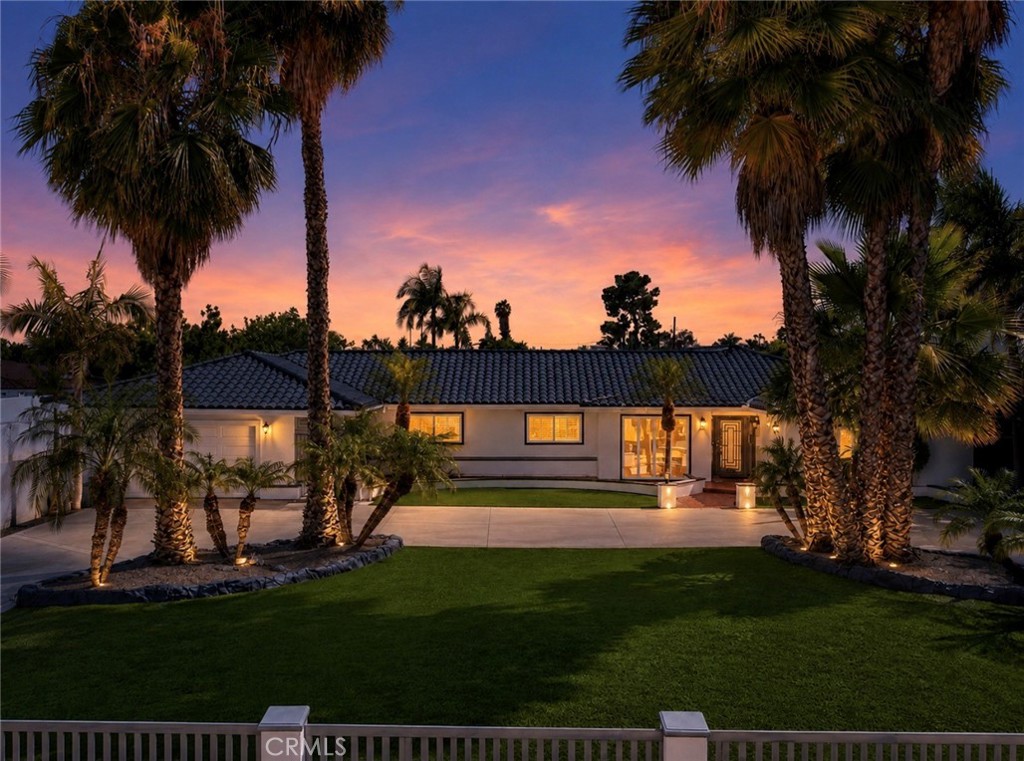 8346 Lexington, Downey, CA 90241 — photo 1