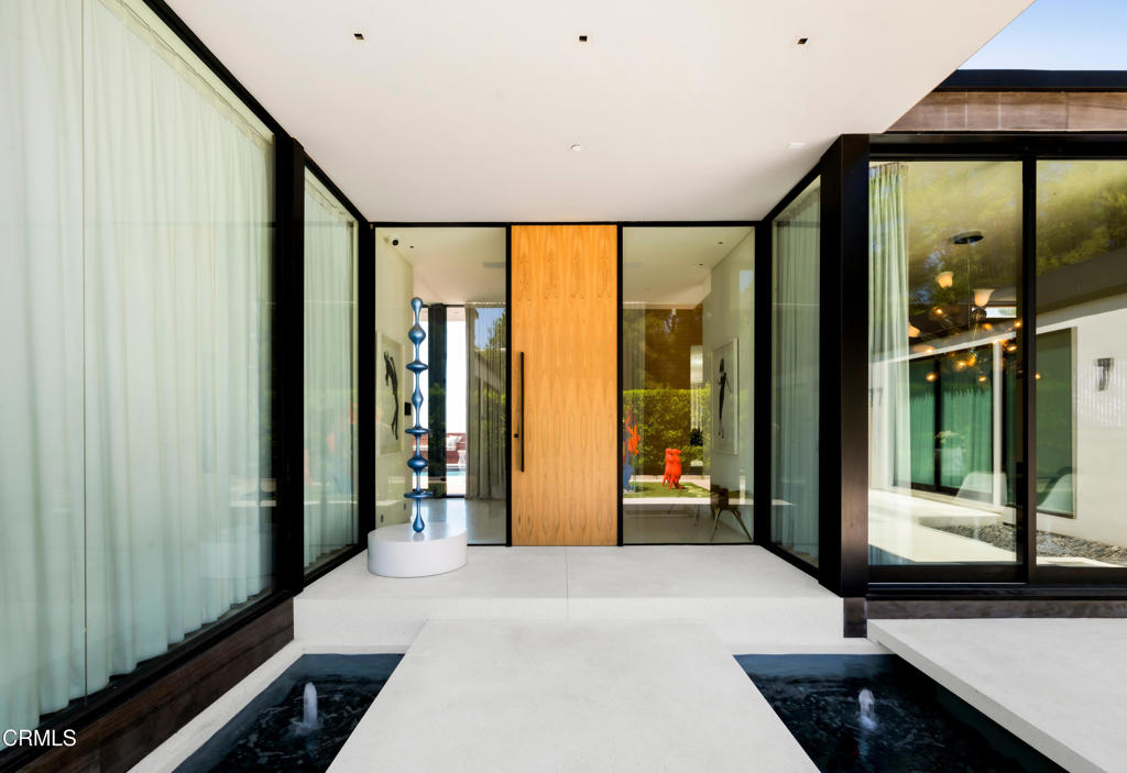 590 Haynes Avenue, Beverly Hills, CA 90210 — photo 1