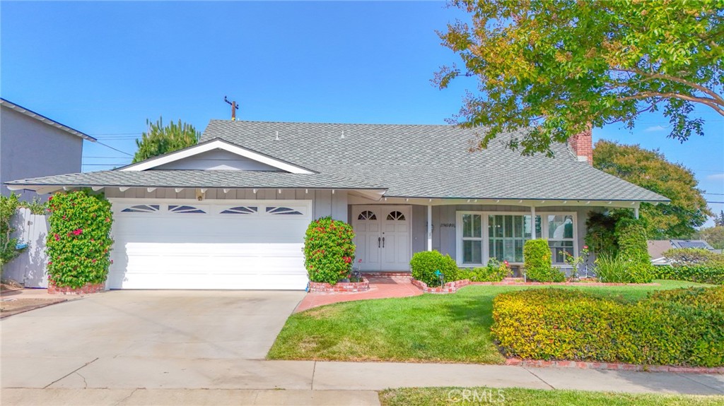 11948 La Serna, La Mirada, CA 90638 — photo 1