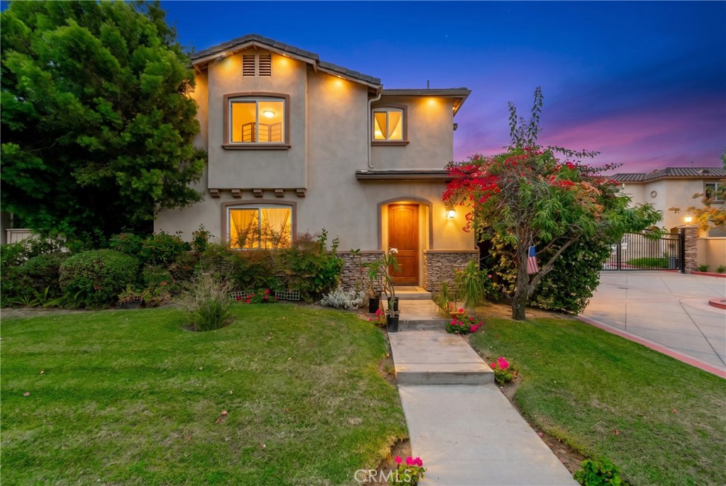 8306 Telegraph, Downey, CA 90240 — photo 1