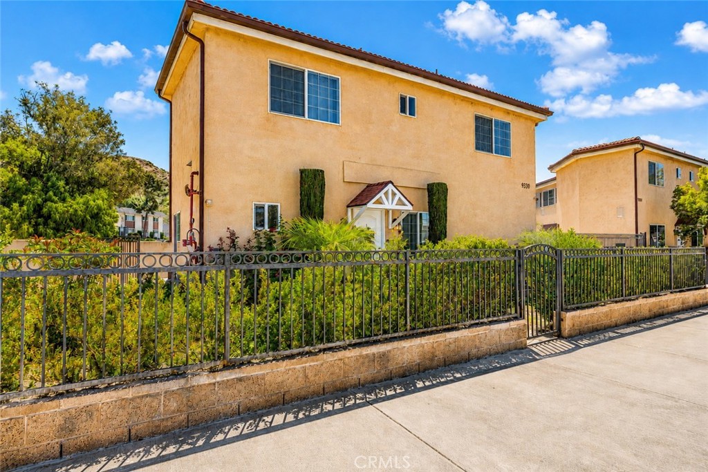 9330 Sunland 1, Sun Valley, CA 91352 — photo 1