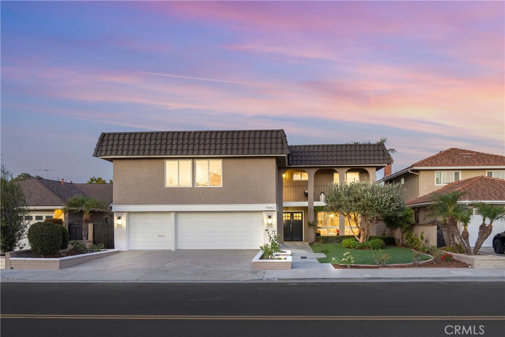 15662 Dawson, Huntington Beach, CA 92647 — photo 1