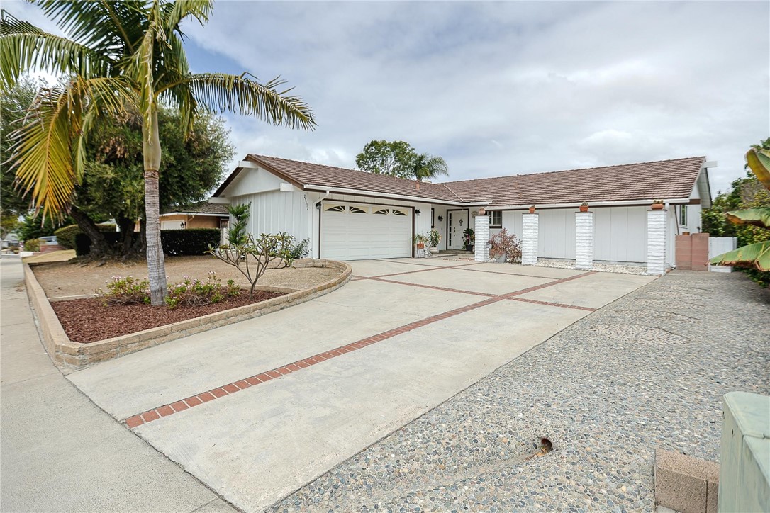 25532 Charlemagne, Laguna Hills, CA 92653 — photo 1