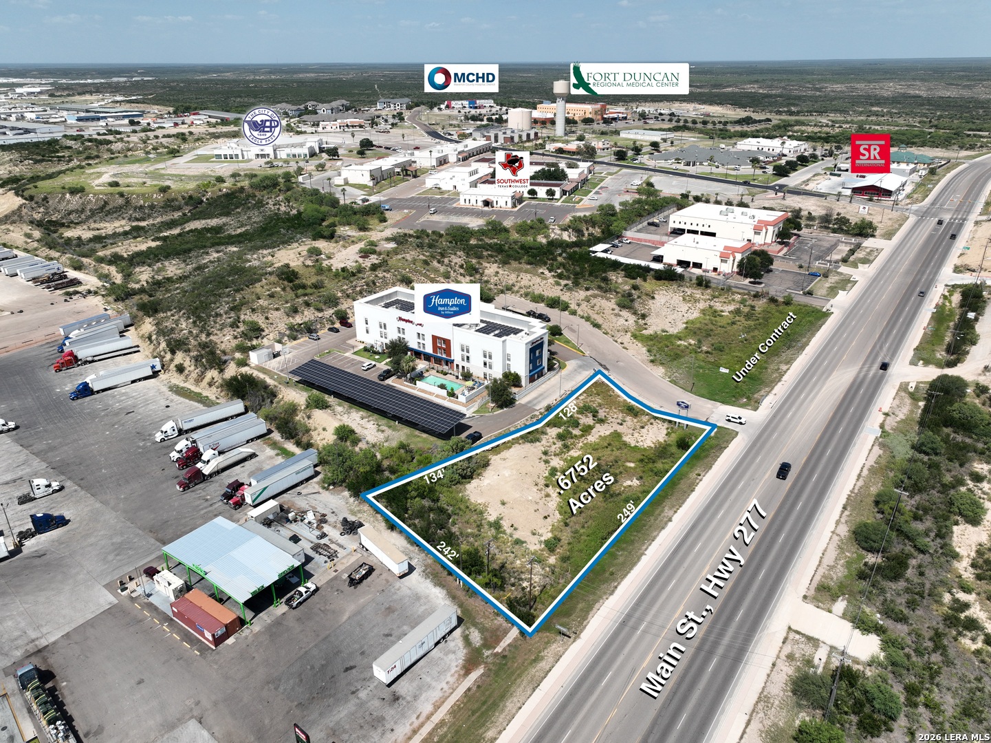 3325 E Main St, Eagle Pass, TX 78852 — photo 1