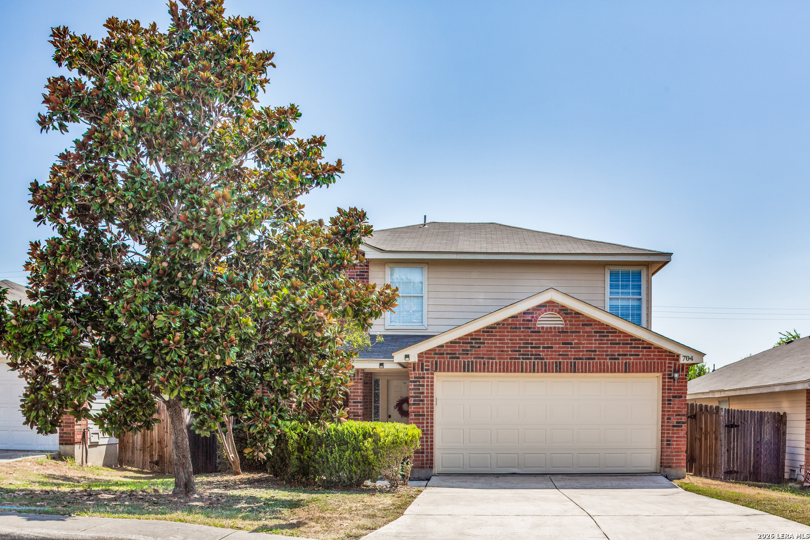704 LEOPARD HOLW, San Antonio, TX 78251 — photo 1