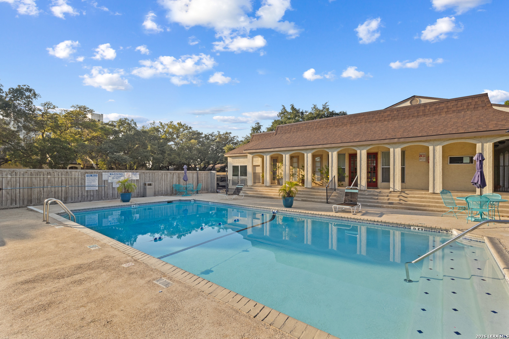 8702 Village Dr, San Antonio, TX 78217 — photo 1