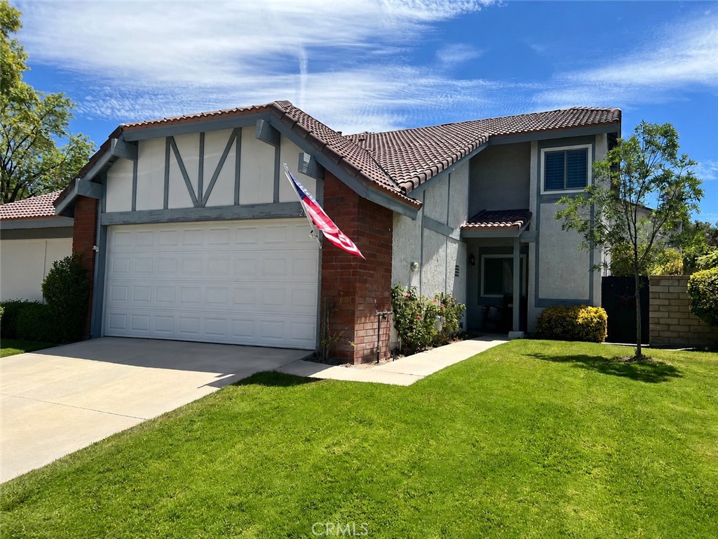 28828 Loretta Lane, Canyon Country, CA 91387 — photo 1
