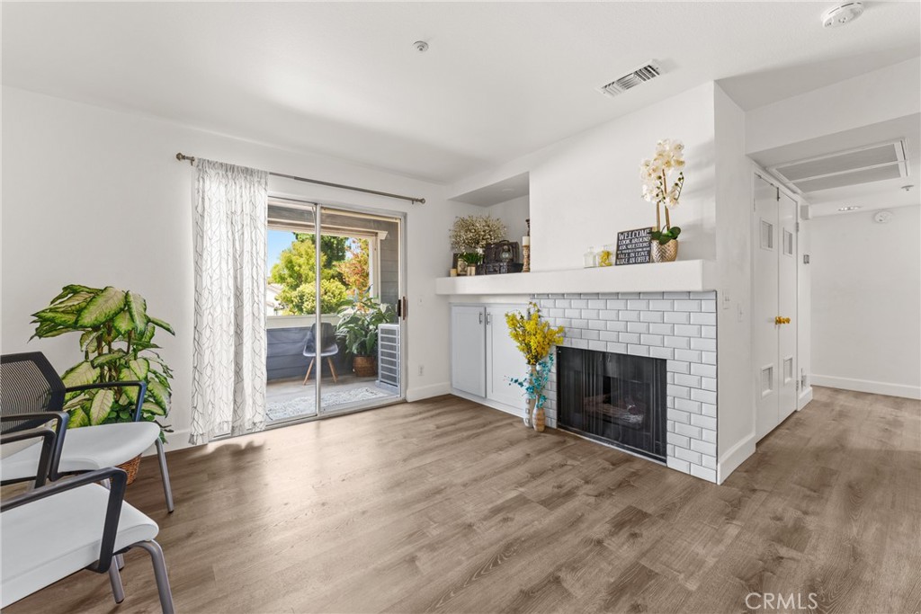 111 S Lakeview Avenue G, Placentia, CA 92870 — photo 1
