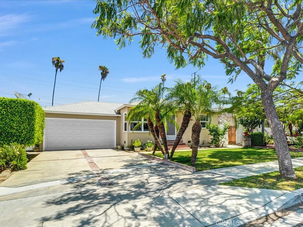 5072 Gardenia, Long Beach, CA 90807 — photo 1