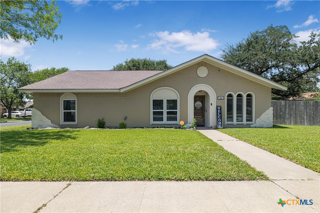 101 King Arthur Street, Victoria, TX 77904 — photo 1