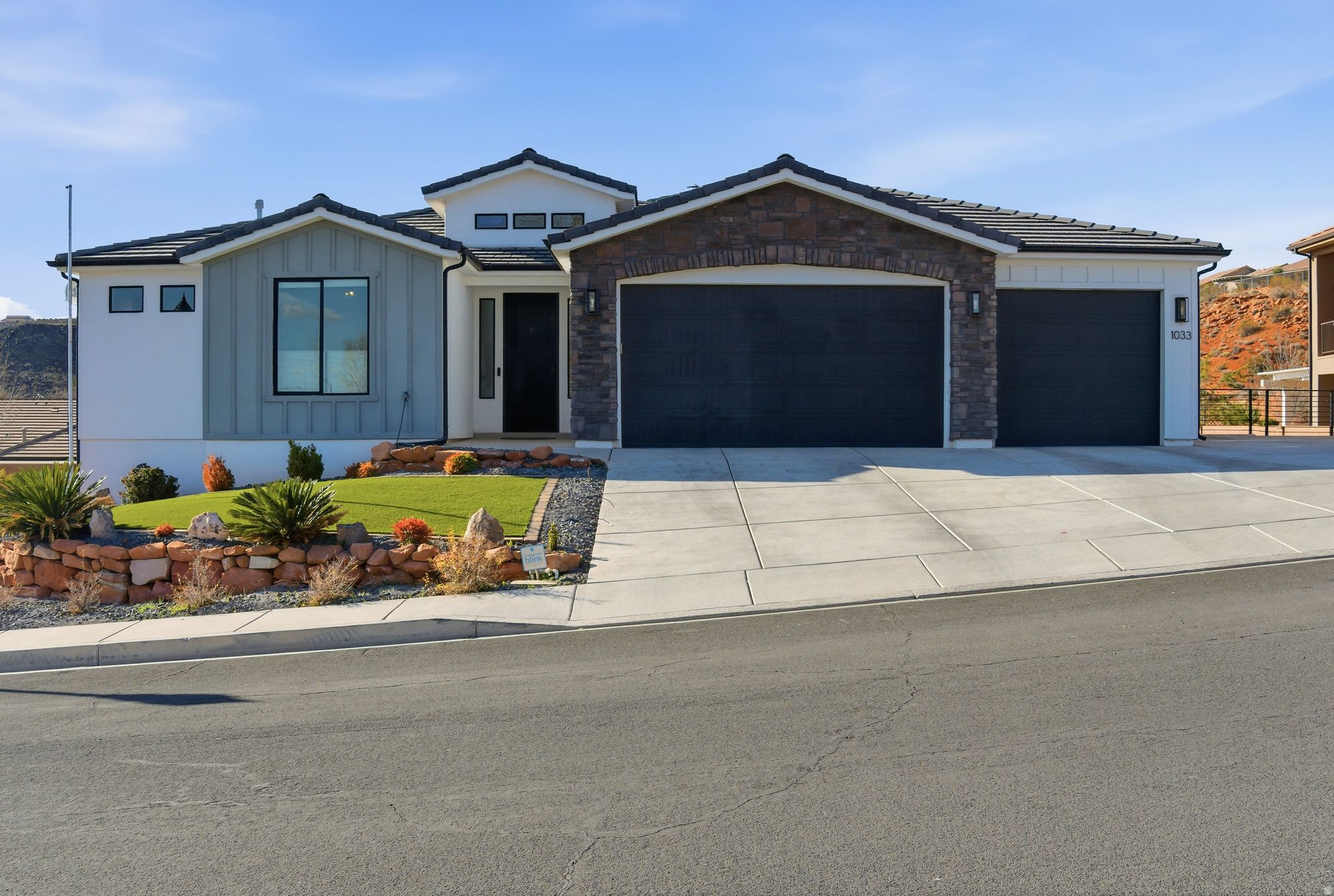 1033 N 2050 CIR, St. George, UT 84770 — photo 1
