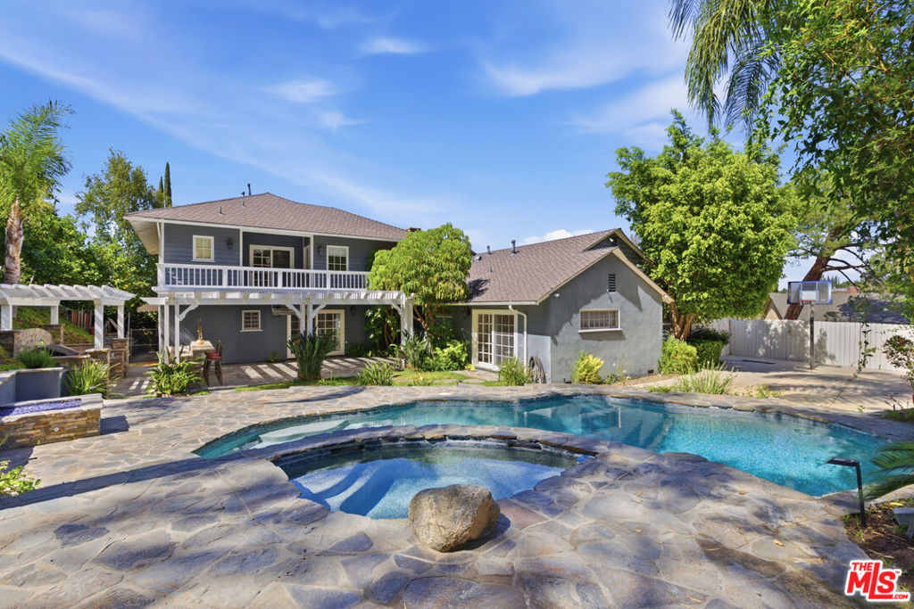 3690 Crownridge Drive, Sherman Oaks, CA 91403 — photo 1