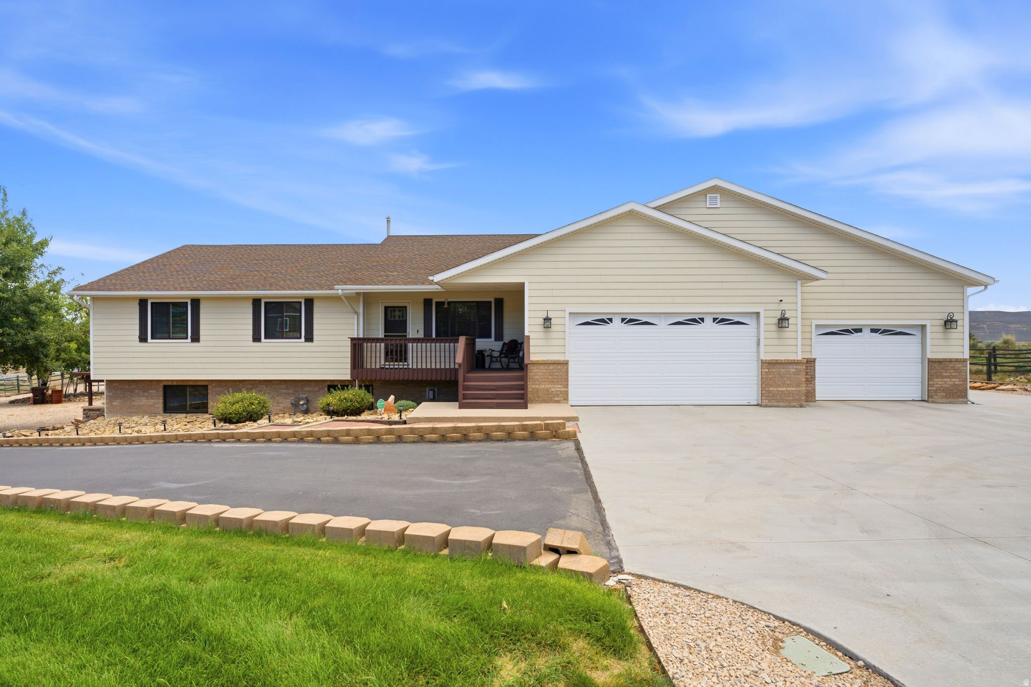 6340  HIGHLAND DR