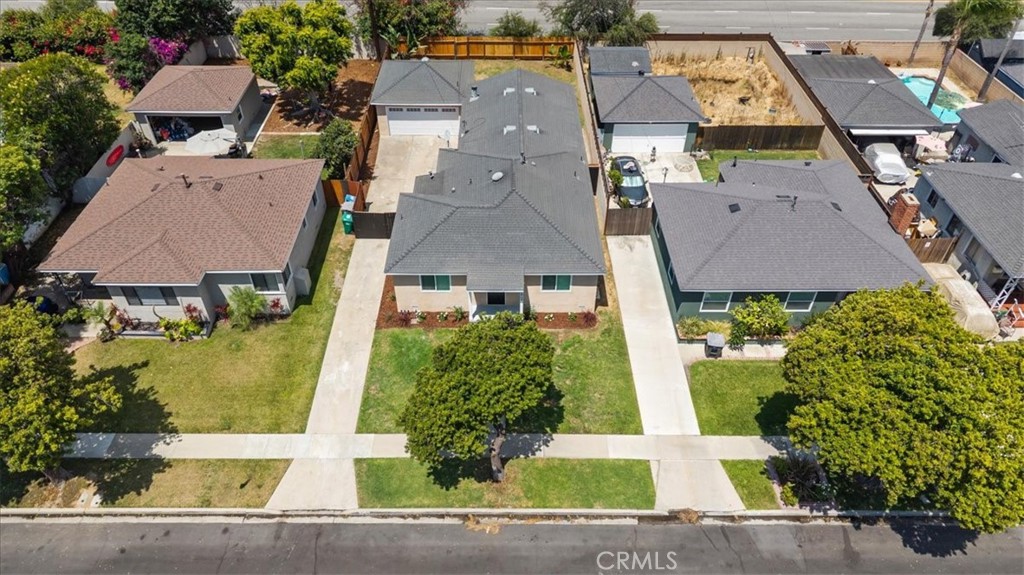 2409 Pepperwood Avenue, Long Beach, CA 90815 — photo 1