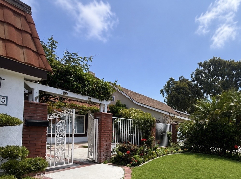 11335 Carob, Fountain Valley, CA 92708 — photo 1