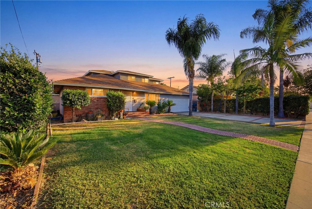 1306 E 14th Street, Santa Ana, CA 92701 — photo 1