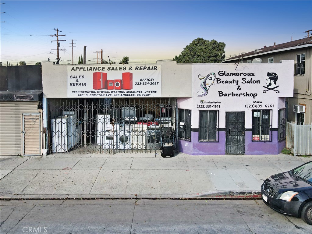 7421 Compton, Los Angeles, CA 90001 — photo 1