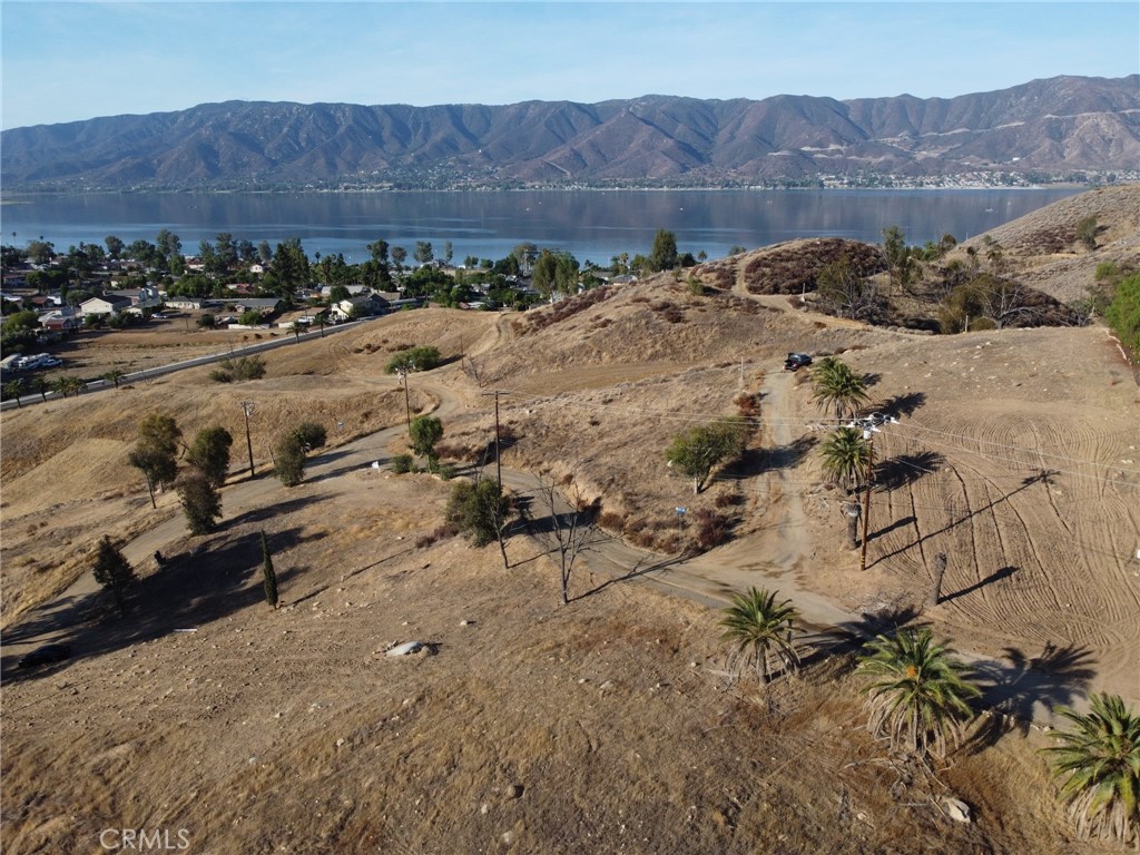1 Hill Avenue, Lake Elsinore, CA 92530 — photo 1