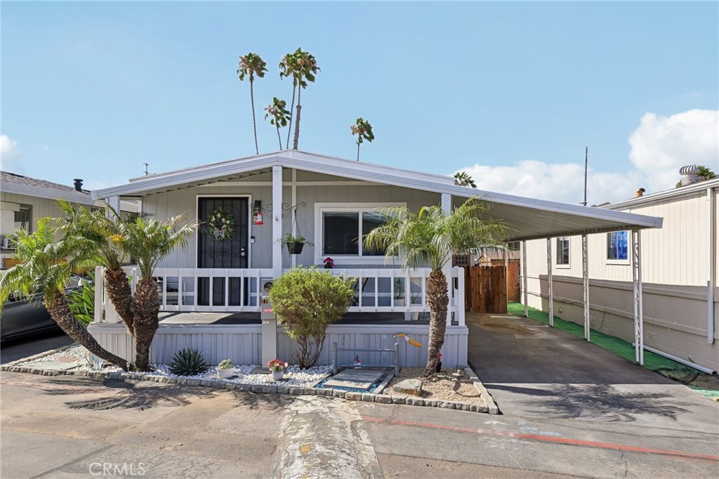 7652 Garfield 22, Huntington Beach, CA 92648 — photo 1