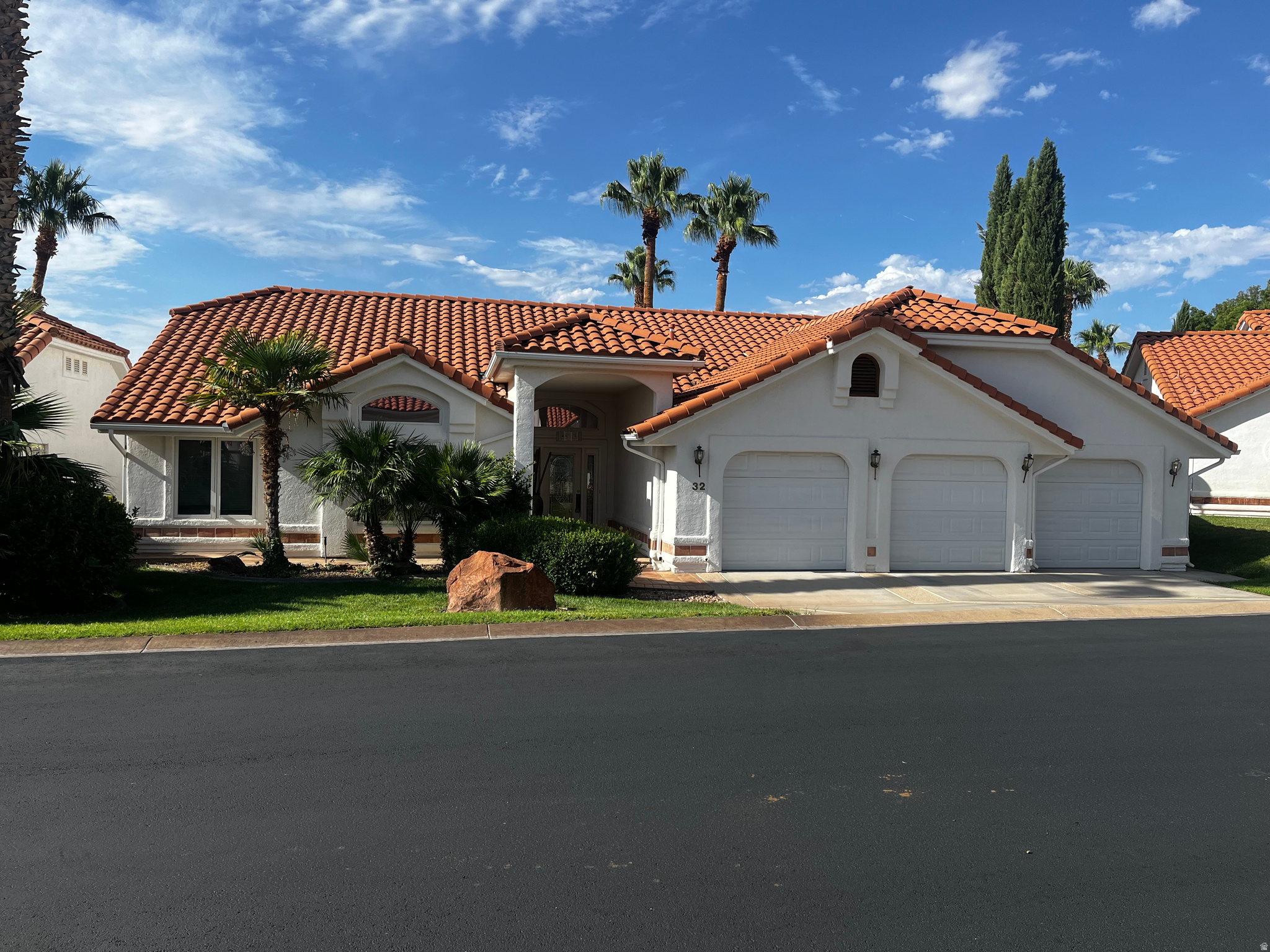 150 S CRYSTAL LKS #32, St. George, UT 84770 — photo 1