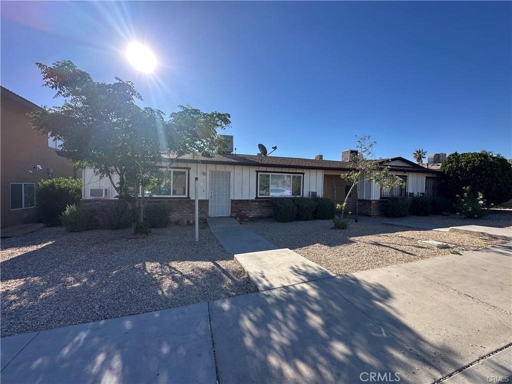751 Upton, Barstow, CA 92311 — photo 1
