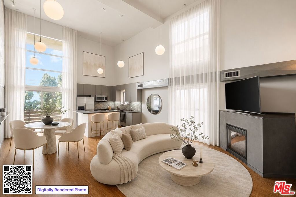 7062 Hawthorn Avenue 203, Los Angeles, CA 90028 — photo 1