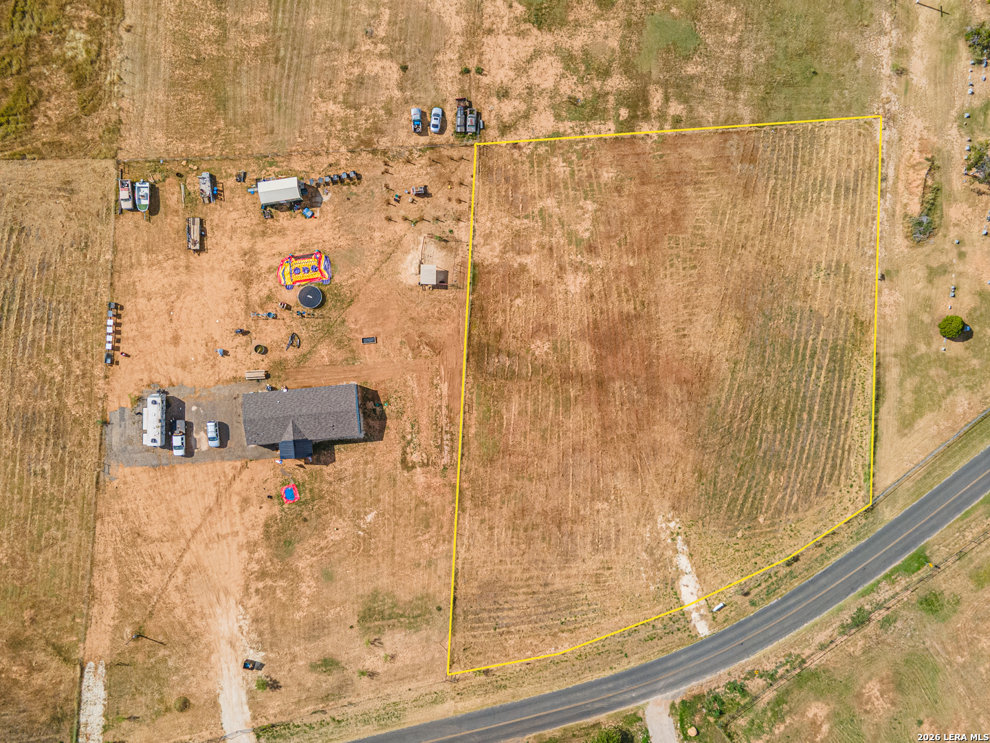 19737 Benton city rd, Somerset, TX 78069 — photo 1