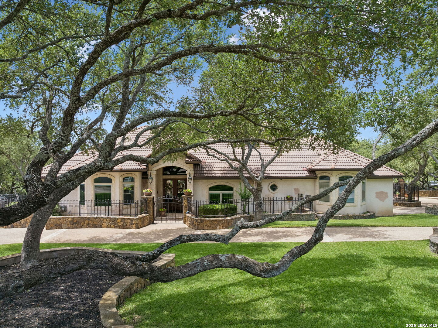 318 Hyacinth Ln, San Antonio, TX 78260 — photo 1