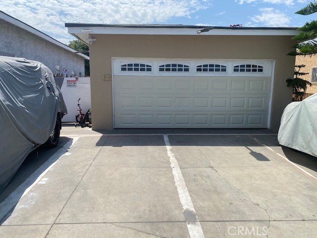 604 W 83rd, Los Angeles, CA 90044 — photo 1