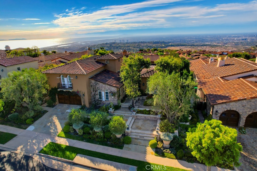 31 Overlook, Newport Coast, CA 92657 — photo 1